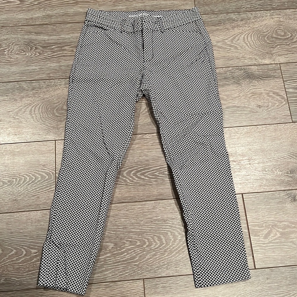 GAP Slim City Dress Pants, Black/White pattern, Size 2R. Like new.